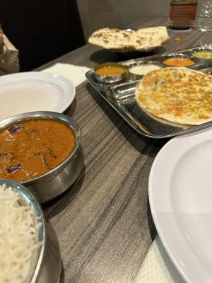 Eggplant Curry, Rice, Plain Naan and Small Platter   at Sangeetha in Kuala Lumpur