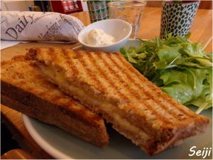 Croque-monsieur with mayonnaise at Sultans in Antwerpen