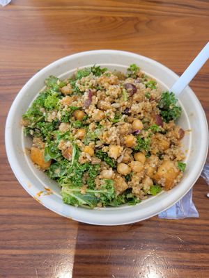 Very Vegan Bowl 😍 at Upbeet in Atlanta