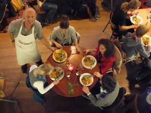 Erik with guests at VekoDiner - Pop up in Amsterdam
