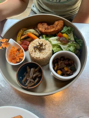 Mixed plate at Natudeco in Kamakura