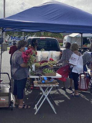 Flowers at Farmer's Market in Lihue