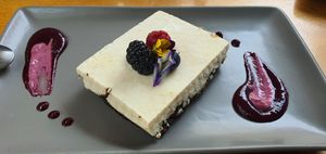 Pay de limón con base de dátiles :3 at Silverio Urban Coffee & Shop in Queretaro