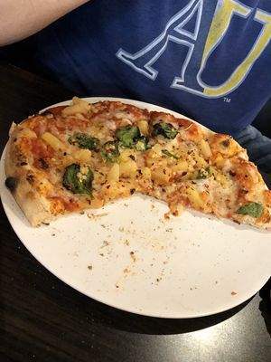 Vegan pizza w/ pineapple  at 1000 Degrees in Sioux City