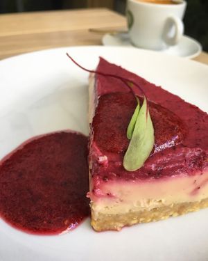 Fermented cheesecake de frutas vermelhas !!!  at Urban Farmcy in Porto Alegre