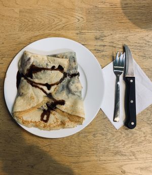 Vegan banana & chocolate Crêpe  at Schön Klar Coffee - Eis eis Baby in Mannheim