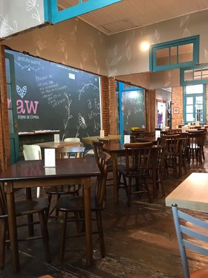 Mais charmoso do que a foto pode mostrar! at Raw Porto Alegre in Porto Alegre