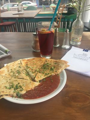 Vegan Quesadilla  at Hausboot in Ludwigshafen