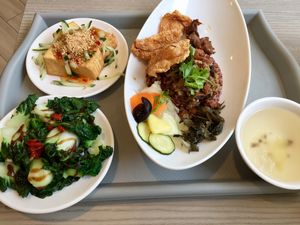 Thai tofu, steamed veggies and rice bowl at Truly Vegetarian in Central Singapore