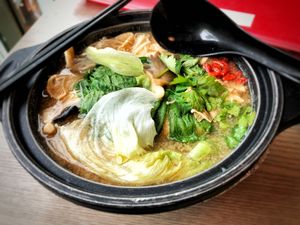 I ordered the Shroom Bak Kut Teh Ramen which looks different from their photos at Truly Vegetarian in Central Singapore