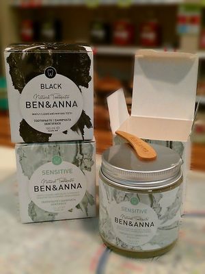 Vegan toothpaste in glass jars. Photo by: NORMA on Facebook at Bio Prodajalna Norma in Celje