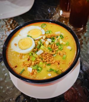  at Ven'z Kitchen in Moalboal