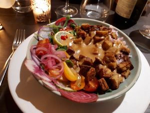 Gado gado de tempeh at Zakhang in Grenoble