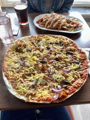 Vöner pizza  at Ali Baba in Turku