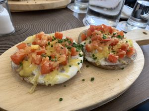 Überbackenes Brot at Cafe Pause in Freudenstadt