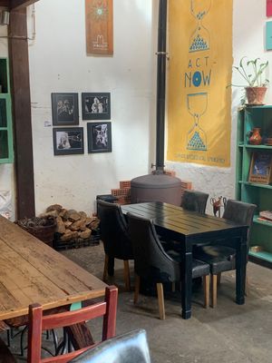 Guess  at Moagem in Aljezur