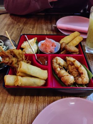 Fried platter at Liutaio Music Cafe & Shop in Cambridge