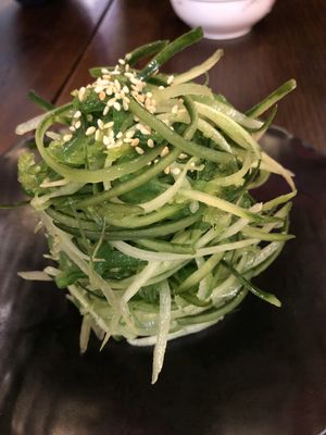 Seaweed salad starter at Liutaio Music Cafe & Shop in Cambridge