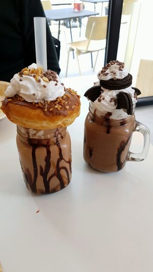 Freakshakes  at V-Box in Ghent