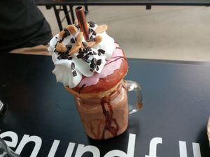 Freak Shake! at V-Box in Ghent