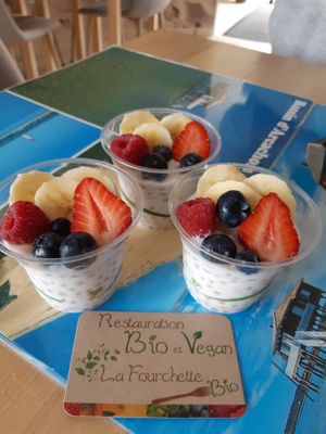 Coconut pearls at La Fourchette Bio in Arcachon