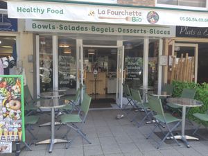 Terrasse at La Fourchette Bio in Arcachon