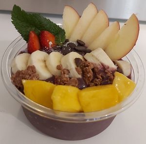 ACAÏBOWL at La Fourchette Bio in Arcachon