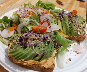 AVOCADOTOAST at La Fourchette Bio in Arcachon