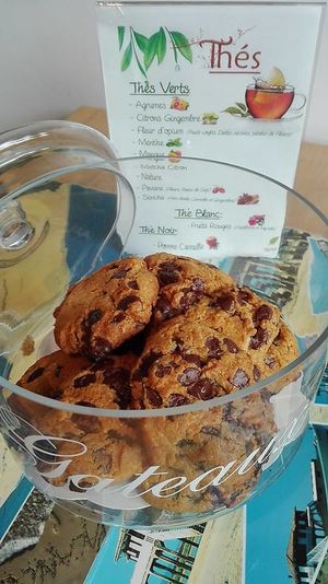 Tea time at La Fourchette Bio in Arcachon