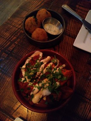 Patatas bravas & arancini at The Tipsy Vegan in Cambridge