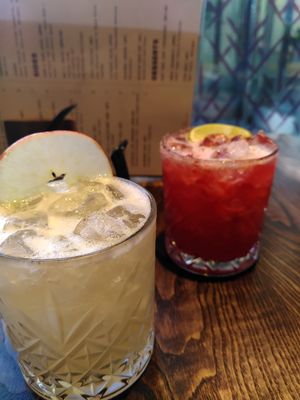 cocktails at The Tipsy Vegan in Cambridge