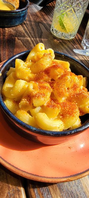 Mac and cheese with truffles at The Tipsy Vegan in Cambridge