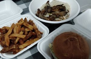  at LOV - Montagne in Montreal