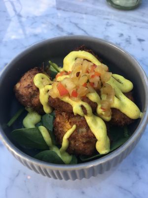 quinoa bites at LOV - Montagne in Montreal