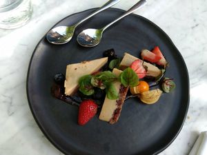 Meilleur gateau au fauxmage e.v.e.r at LOV - Montagne in Montreal