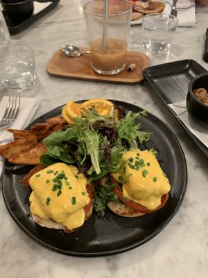 Vegan tofu Benedict  at LOV - Montagne in Montreal