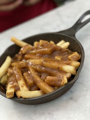 vegan poutine at LOV - Montagne in Montreal