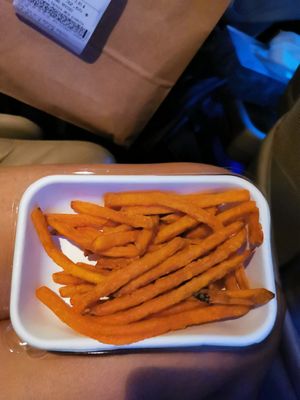 Sweet potato fries at LOV - Montagne in Montreal