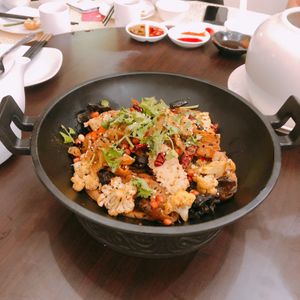 Stired fried mala hotpot at Lotus Vegetarian 莲心 - Tai Seng in Central Singapore