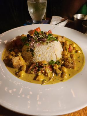 Tomato, Chickpea Curry   at The Guava Limb in San Ignacio