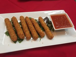 Mozzarella sticks at Leona & 3 Brothers in Lynbrook
