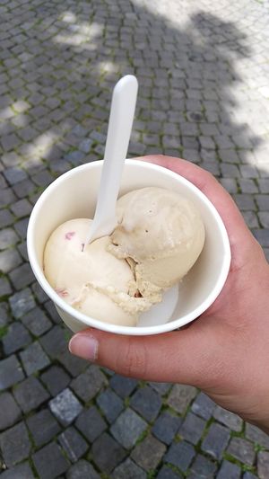 Rose and chaï ice cream at The Sacred in Zurich