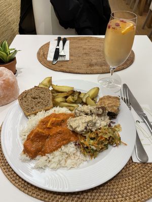 This was easily one of the best Vegan meals I’ve had in a really long time. I will definitely be back, if I ever find myself in Zurich again   at The Sacred in Zurich