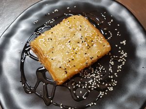 DISH OF FRIED CHEESE WITH HONEY AND SESAME at Peppermint Fresh Kitchen in Zakynthos