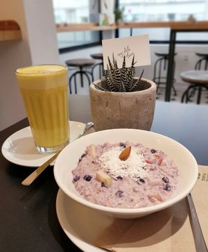 Overnight oats with tumeric latte.
 at My Deli Love  in Berlin