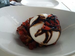 Burratina on strawberry/apple/tomato salad (vegetarian) at Mama's Picanteria in Sitges