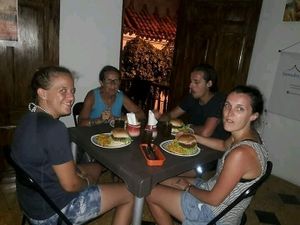 comida rápida vegana at Mar y Hojas Cocina Vegana in Cartagena