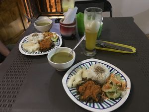 Delicious vegan food even a non-vegan loved  at Mar y Hojas Cocina Vegana in Cartagena