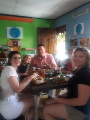 vegan family at Mar y Hojas Cocina Vegana in Cartagena