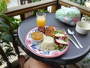 Almuerzo of the day! at Mar y Hojas Cocina Vegana in Cartagena